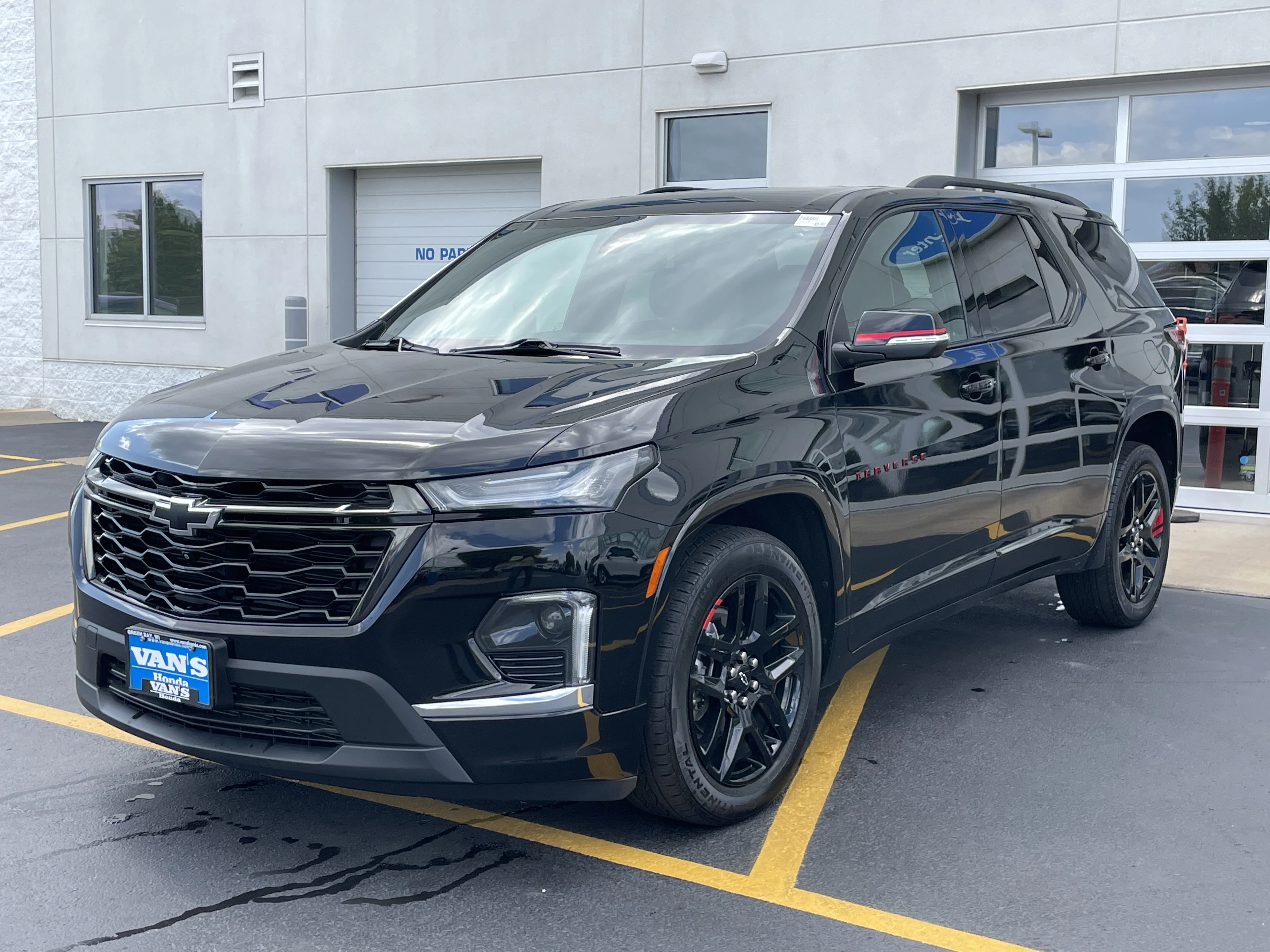 Used 2022 Mosaic Black Metallic Chevrolet Premier image 3