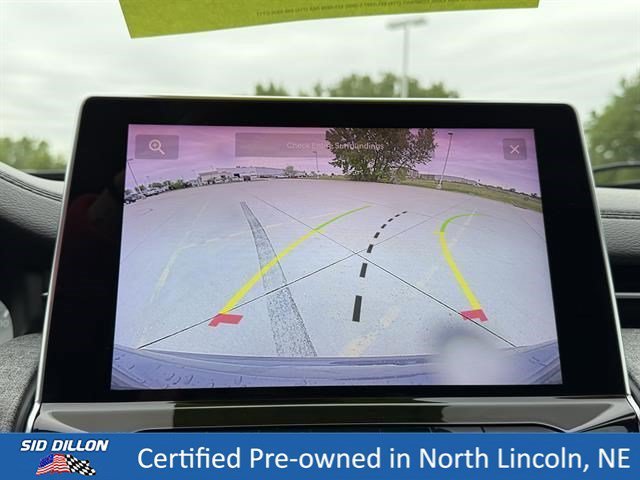 Used 2023 Sting-Gray Clearcoat Jeep Latitude Lux image 16