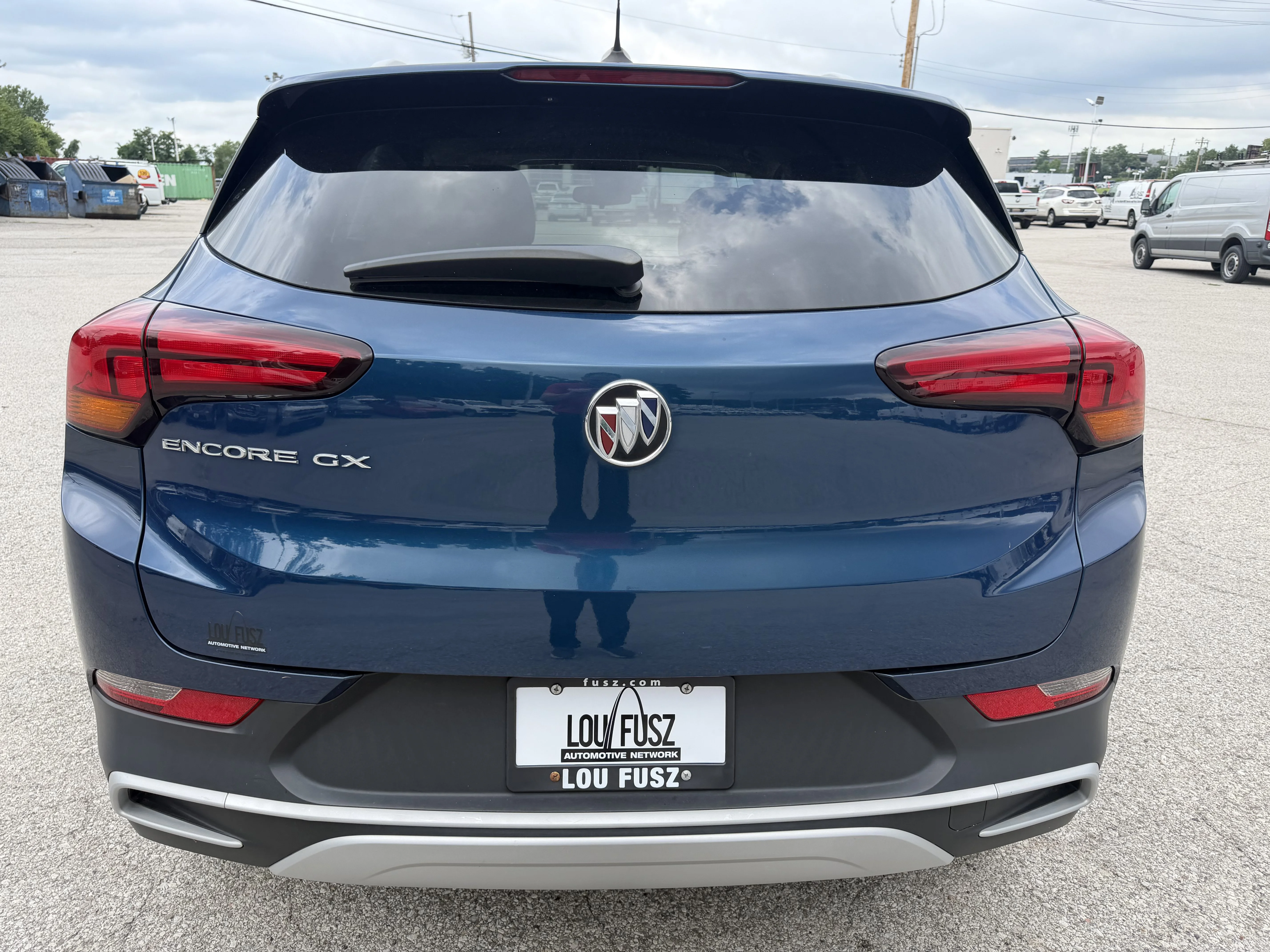 Used 2020 Deep Azure Metallic Buick Select image 6
