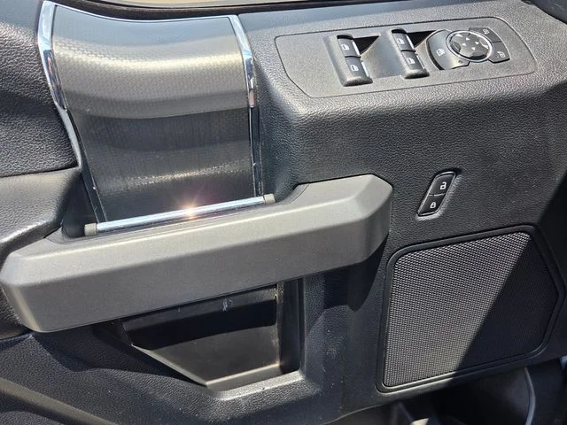 Used 2016 Blue Ford XLT image 26
