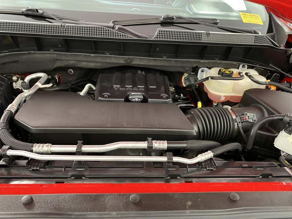 Used 2022 Red Chevrolet LT image 30
