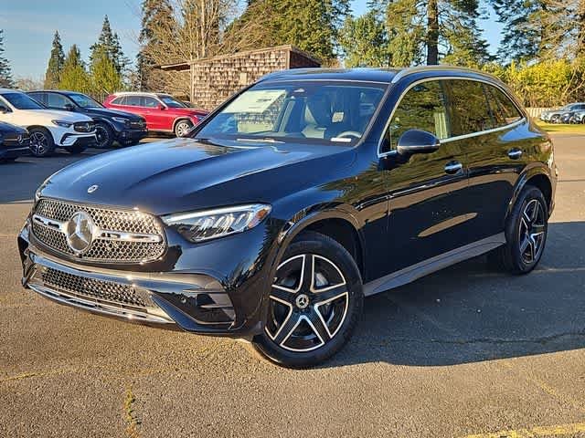 Used 2026 Black Mercedes-Benz GLC 300 image 5