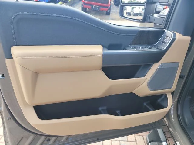 New 2026 Gray Ford Lariat image 17