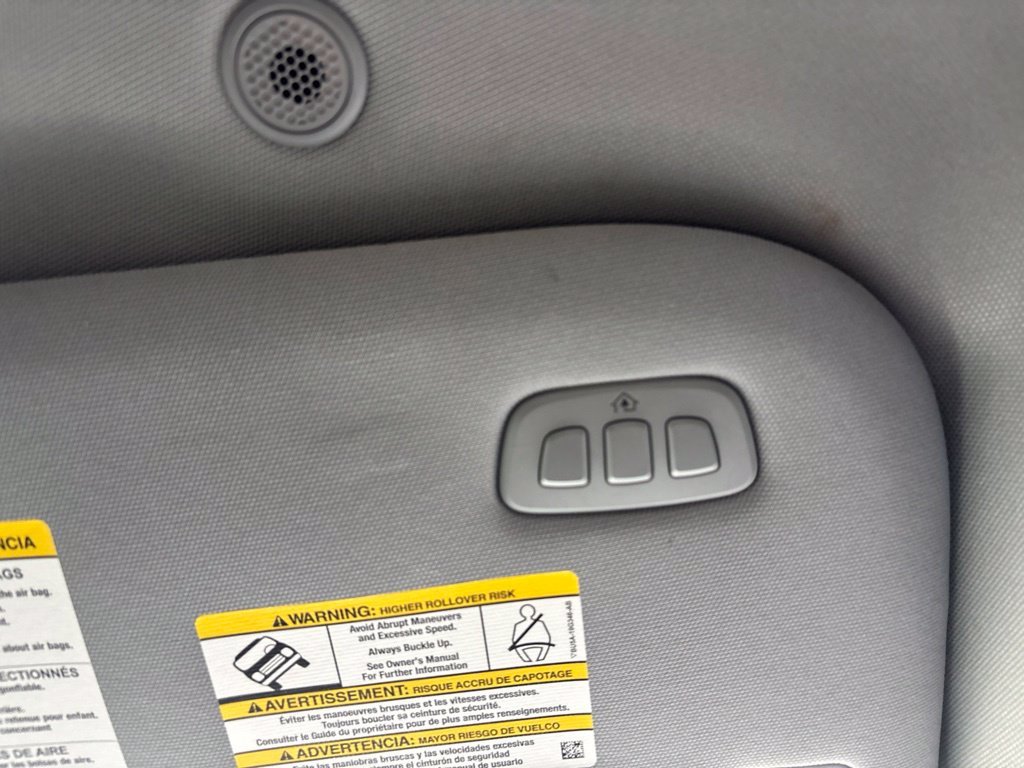 Used 2022 Antimatter Blue Metallic Ford Lariat image 27