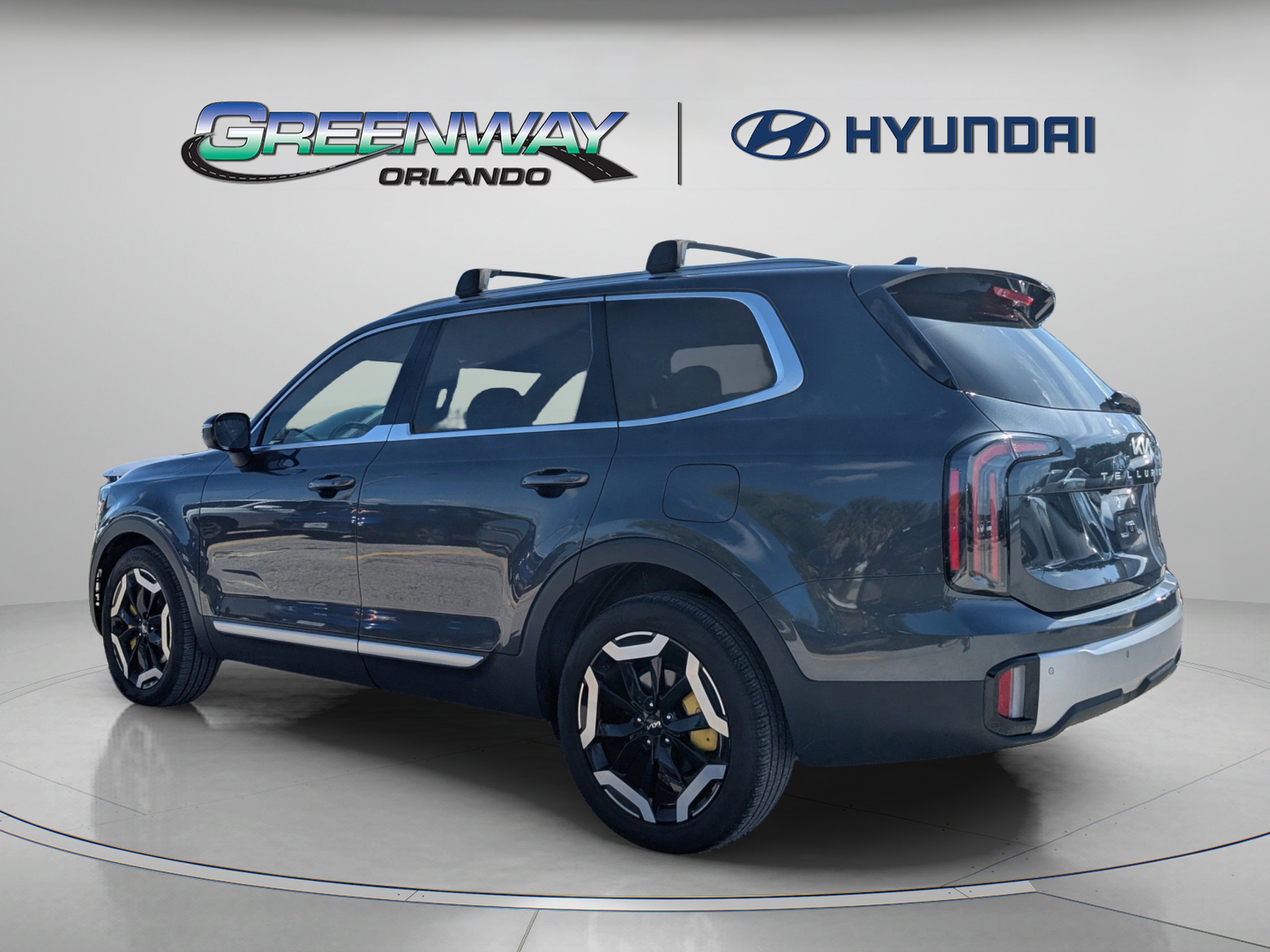 2024 Kia Telluride EX - Photo 6