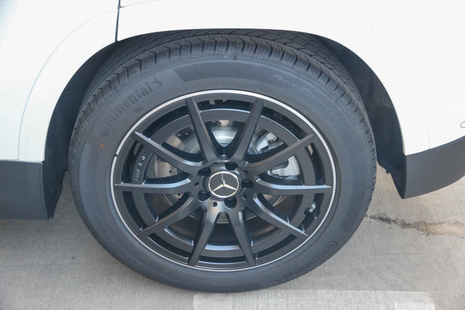 New 2026 Polar White Mercedes-Benz AMG® GLA 35 image 11