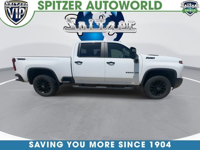 New 2026 Summit White Chevrolet LT image 9