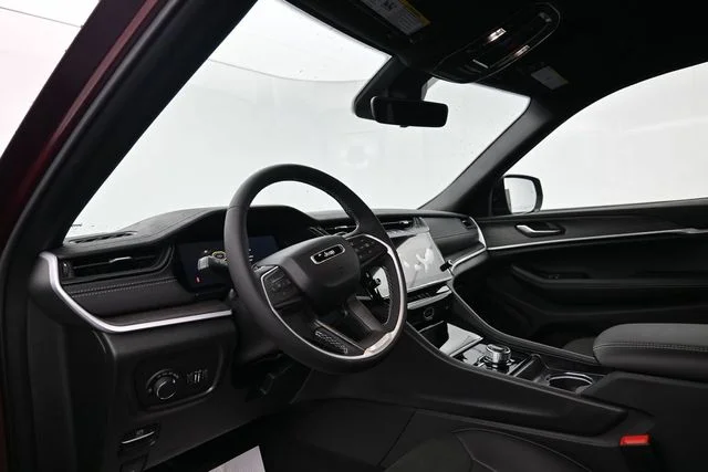 New 2026 Velvet Red Pearlcoat Jeep Altitude image 17