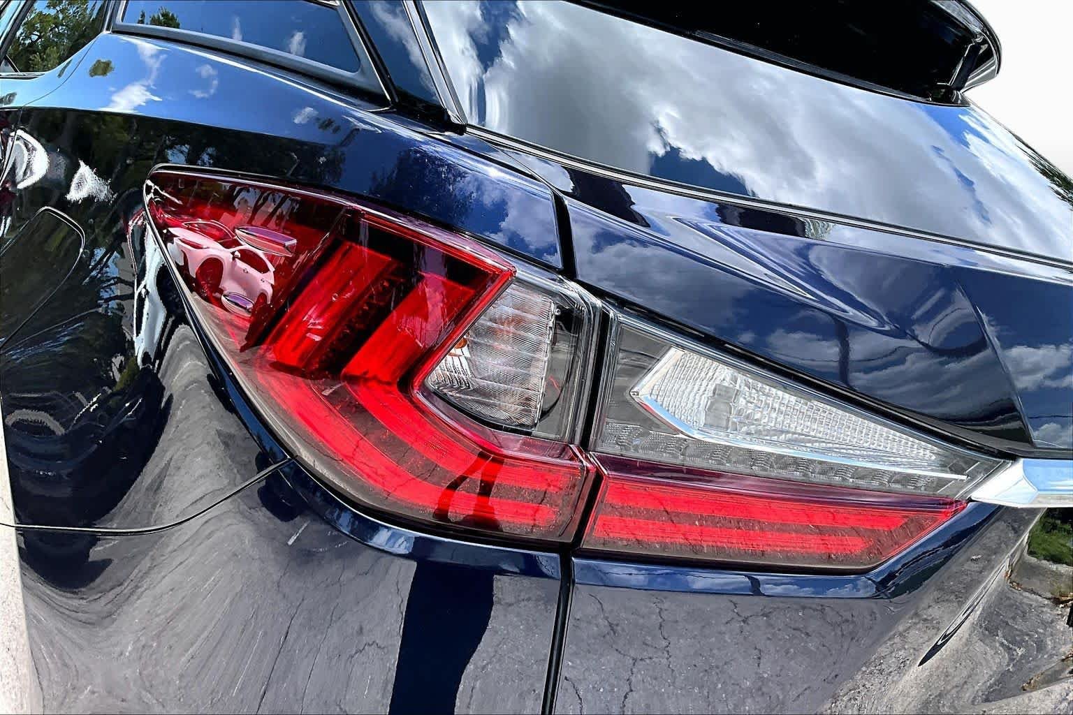 Used 2020 Nightfall Mica Lexus  image 29