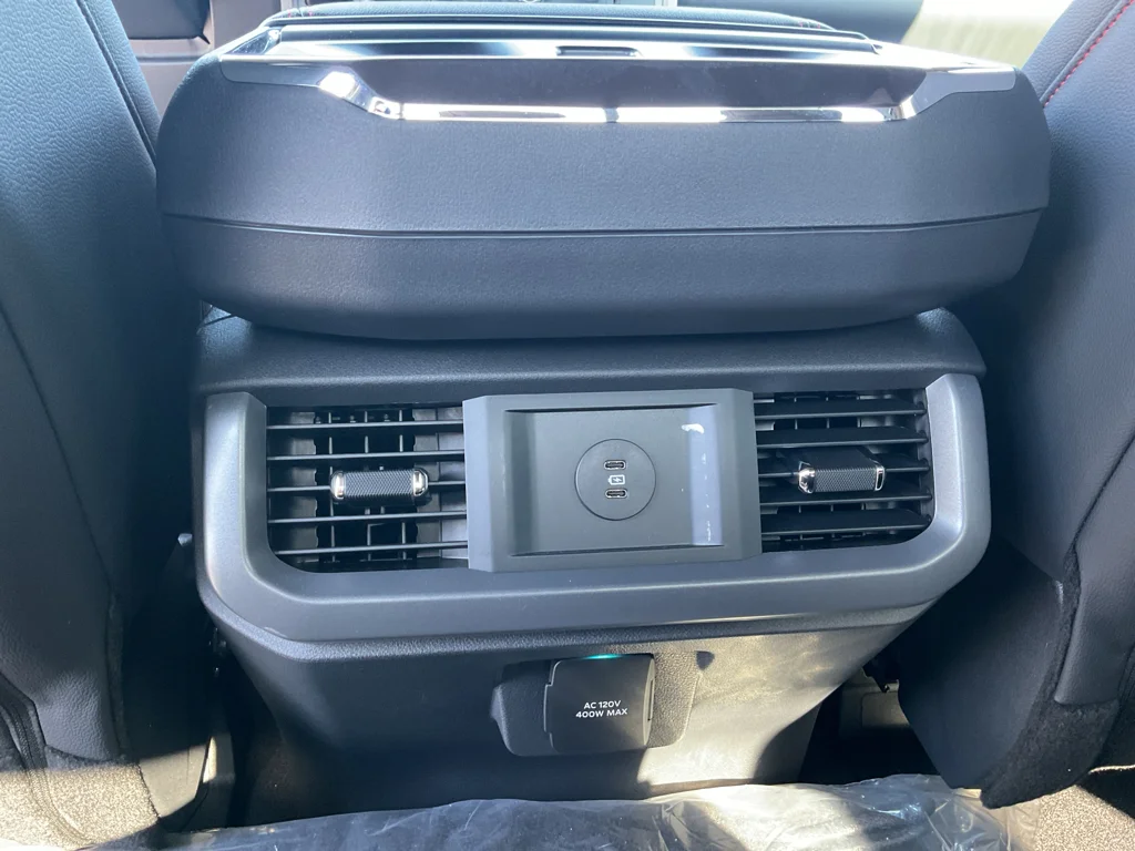2025 Ford F-150 XLT - Photo 15