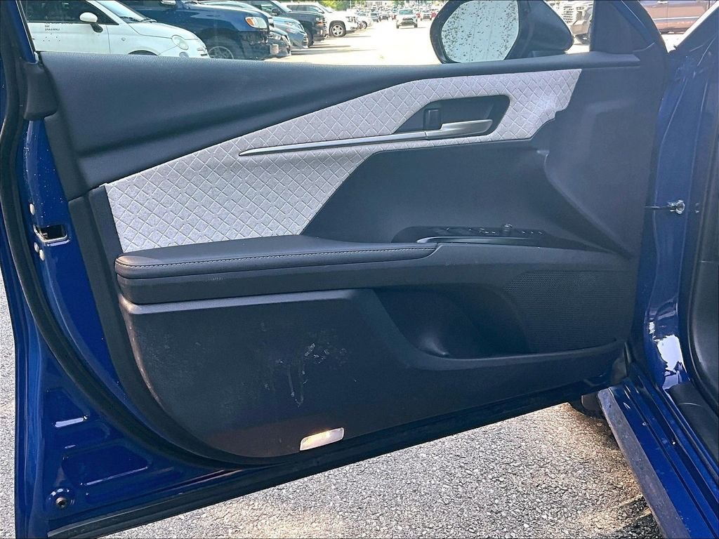 Used 2025 Blue Toyota XLE image 9