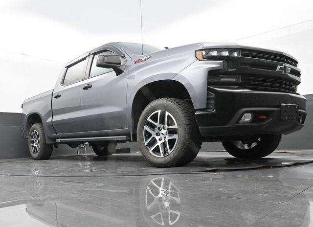 Used 2020 Satin Steel Metallic Chevrolet LT Trail Boss image 9