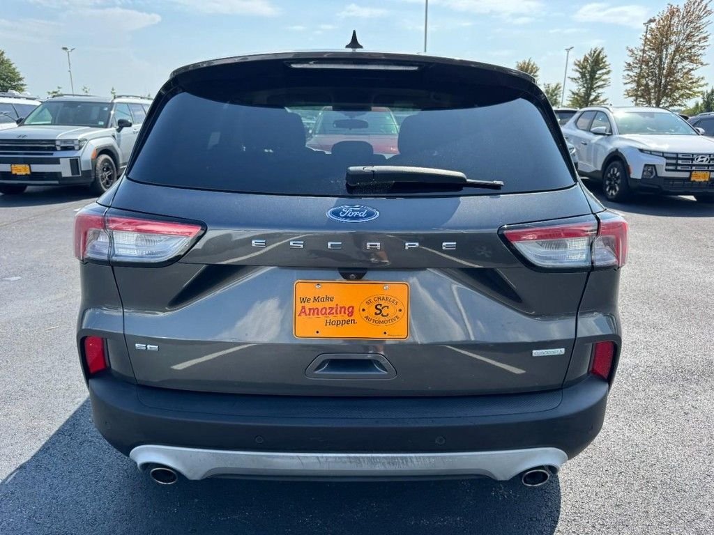 Used 2020 Gray Ford SE image 4
