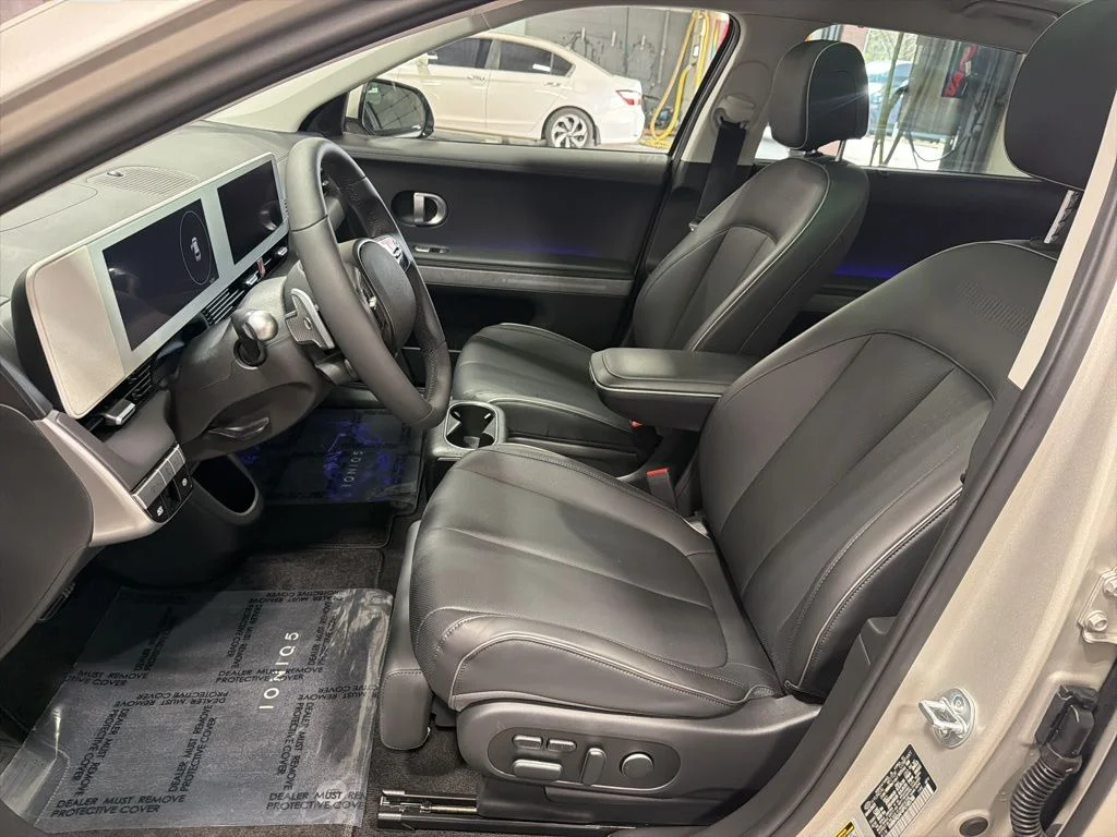 Used 2023 Gold Hyundai Limited image 14