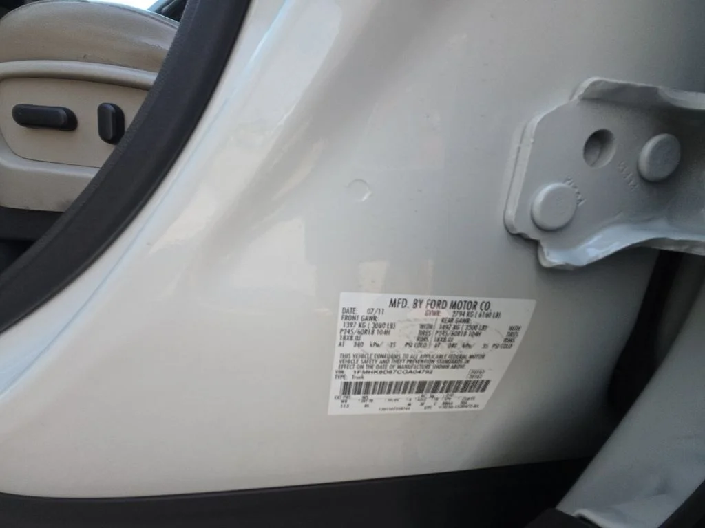 Used 2012 White Ford XLT image 25
