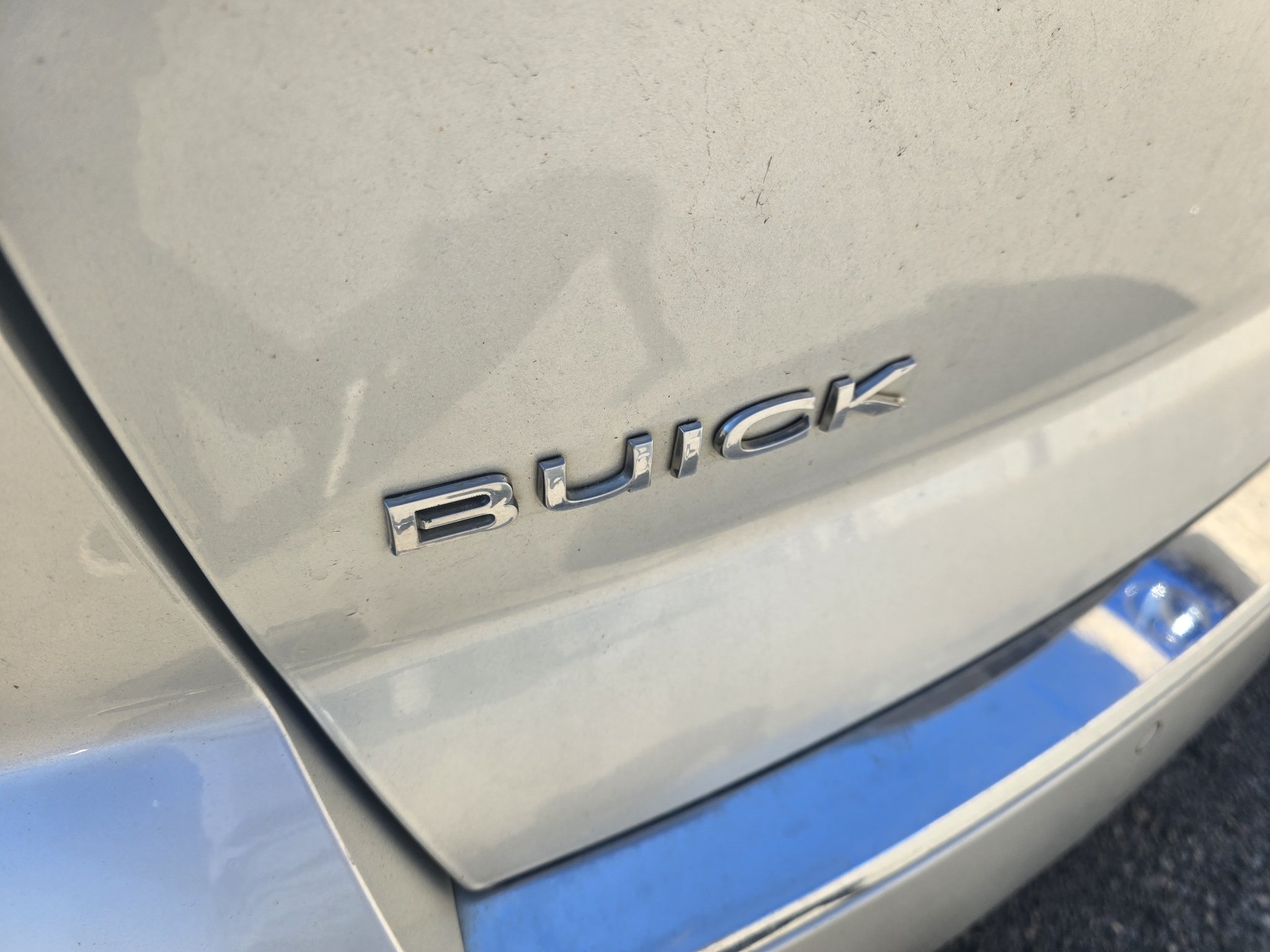 Used 2013 Quicksilver Metallic Buick Leather image 10