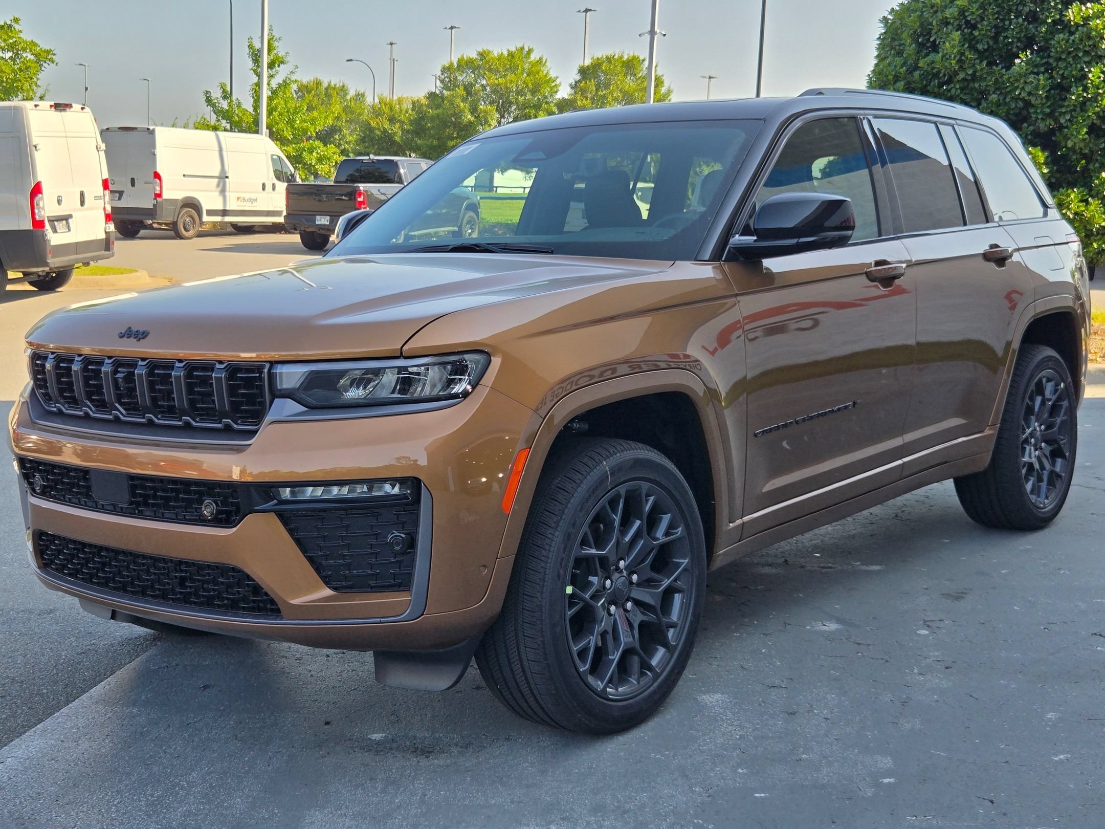 New 2026 Copper Shino Metallic Clear-Coat Exterior Paint Jeep Summit image 3