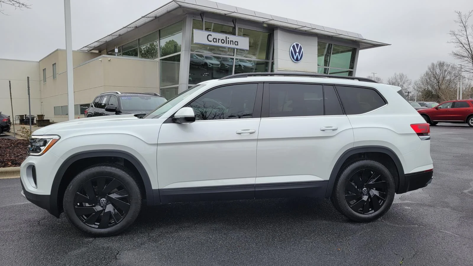 New 2026 Opal White Pearl Volkswagen 2.0T SE w/Technology image 2
