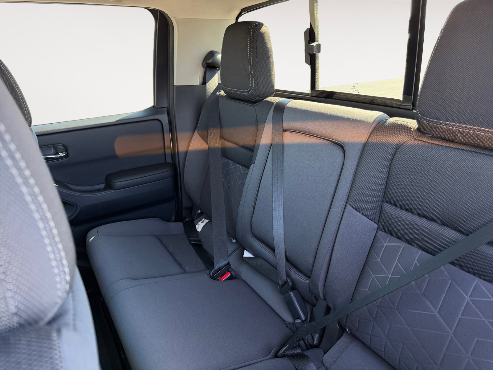 2026 Nissan Frontier SV - Photo 22