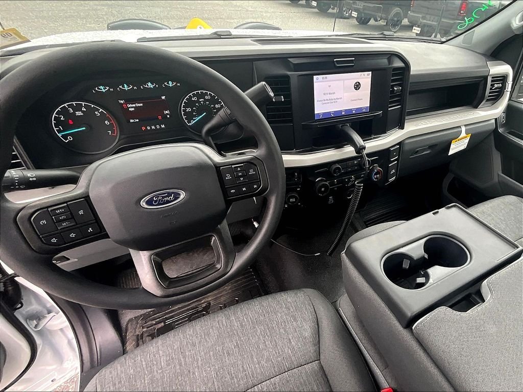 New 2026 Oxford White Ford XL image 12