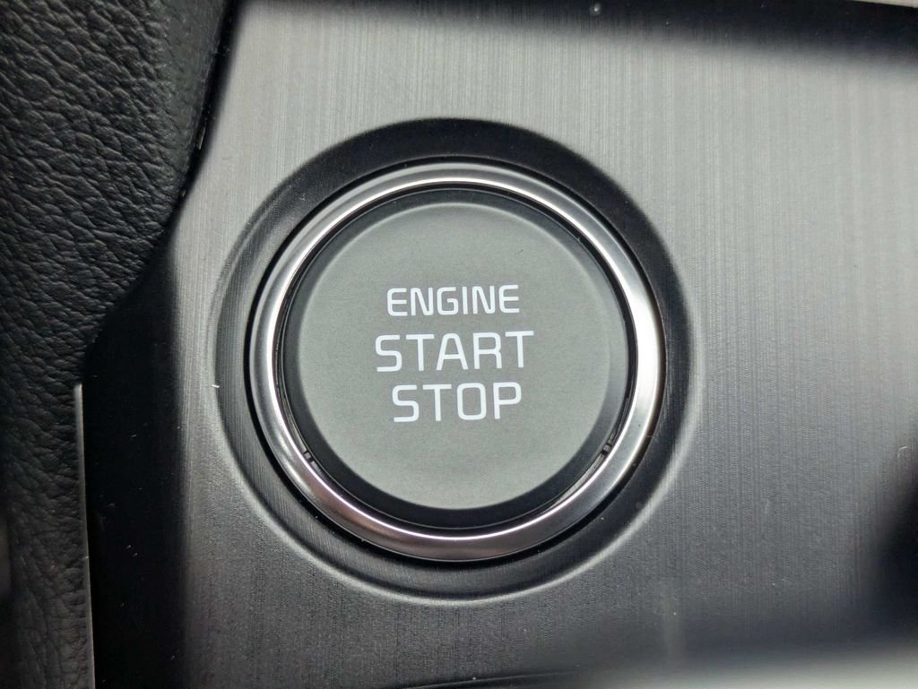 New 2026 Glacial White Pearl Kia LX image 32