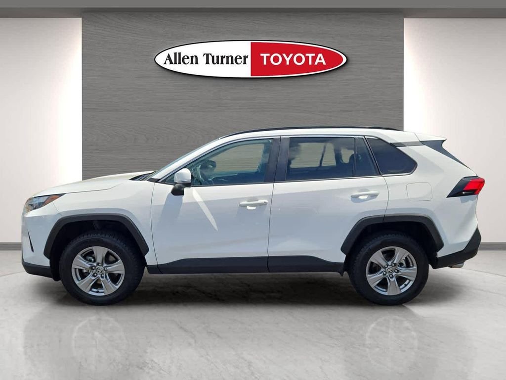 Used 2024 White Toyota XLE image 10