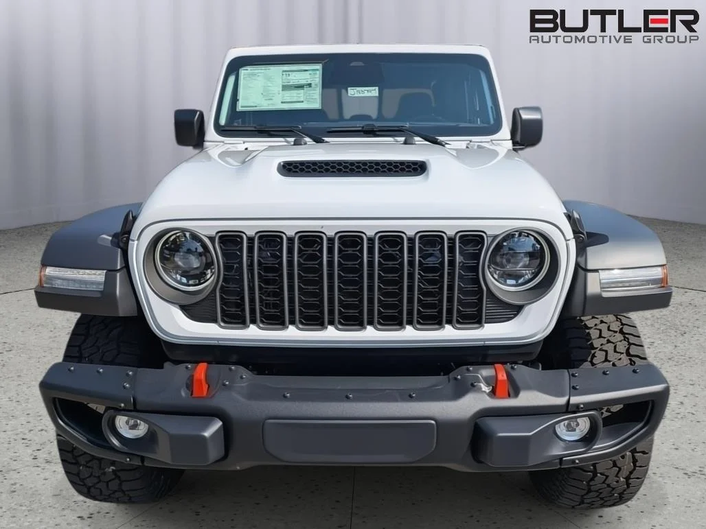New 2026 Bright White Clearcoat Jeep Mojave image 9