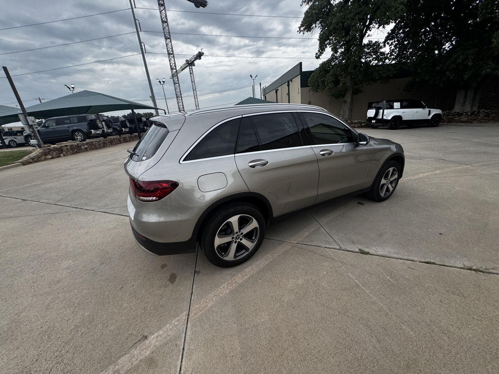 Used 2020 Mojave Silver Metallic Mercedes-Benz GLC 300 SUV image 8
