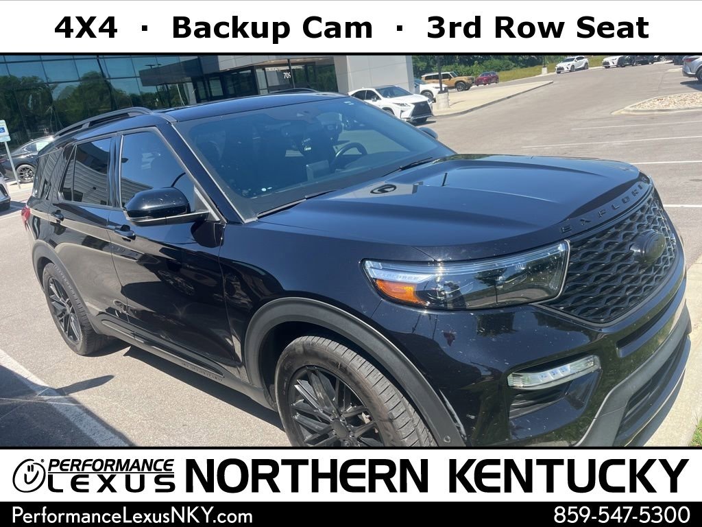 2022 Ford Explorer ST 4WD's photo