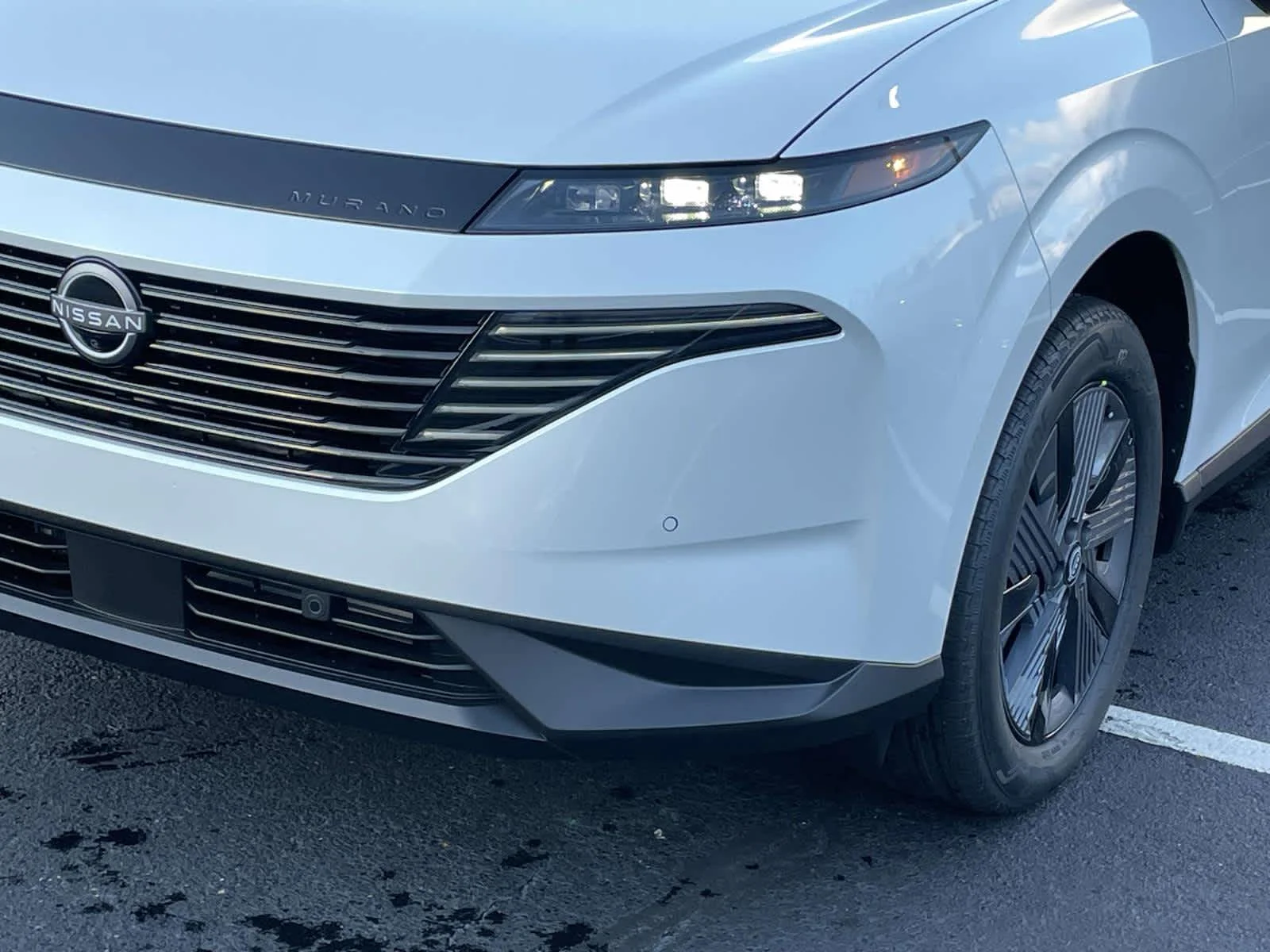 New 2026 Everest White Pearl Tricoat Nissan SL image 9