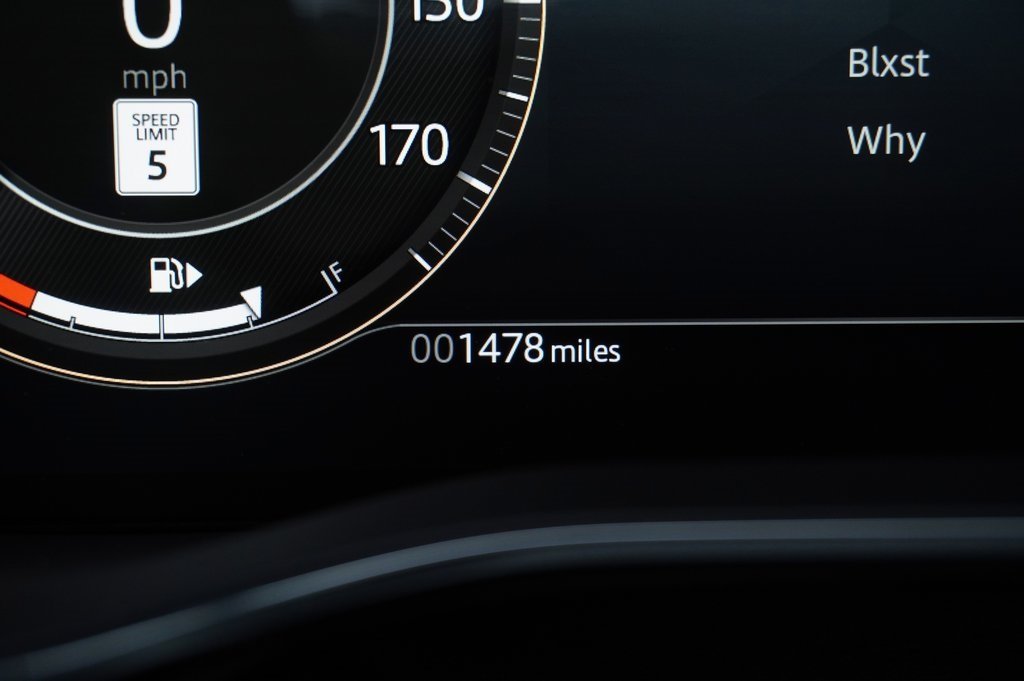 2025 JAGUAR F-PACE - Image 18