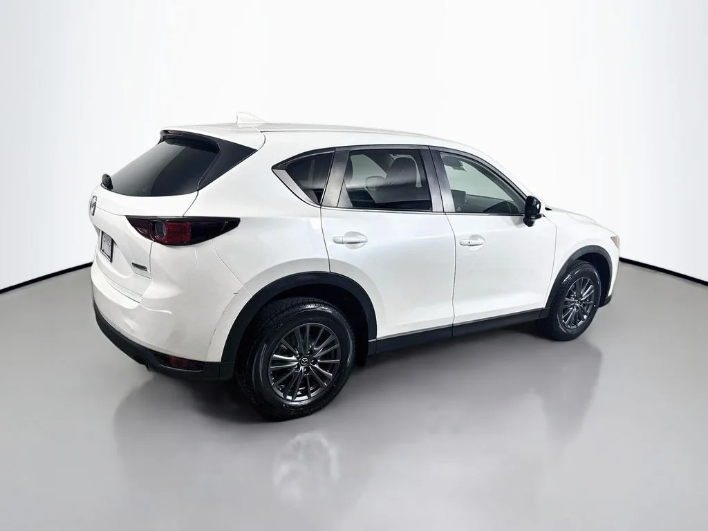 Used 2021 Snowflake White Pearl Mica Mazda Touring image 7
