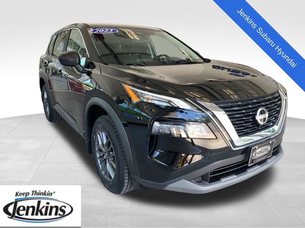 2023 Nissan Rogue S AWD's photo