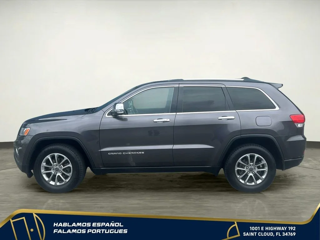 Used 2015  Jeep Limited image 3