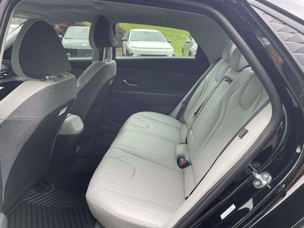 New 2026 Black Hyundai Limited image 10