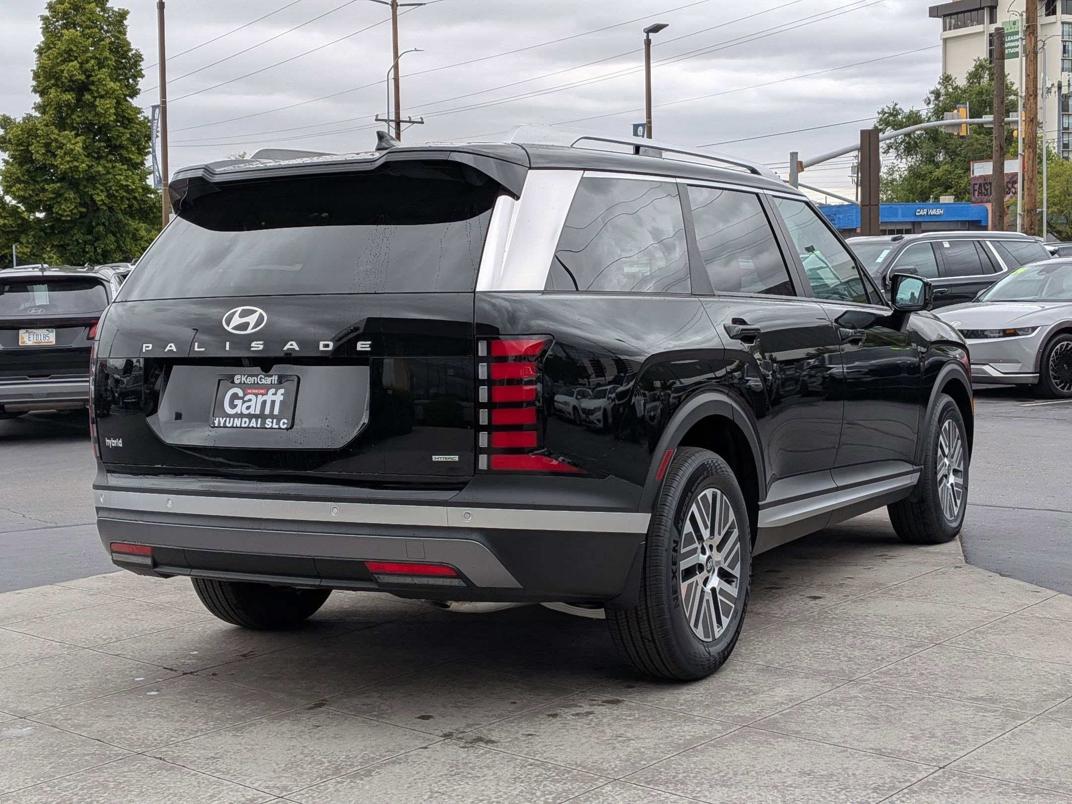 New 2026 Abyss Black Pearl Hyundai SEL 7P image 3