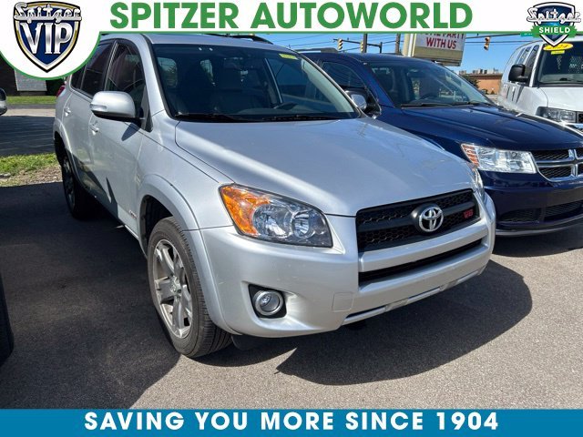 Used 2009 Silver Toyota Sport image 1