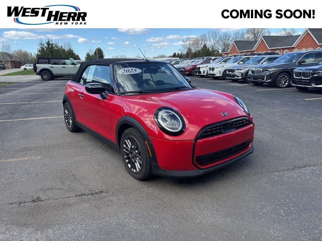 2025 MINI Convertible Cooper S Signature's photo
