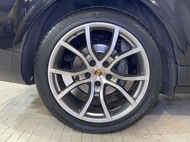 Used 2019 Black Porsche S image 14
