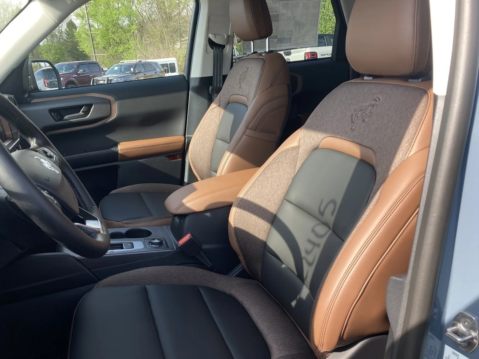 New 2026 Azure Gray Metallic Tri-Coat Ford Outer Banks® image 20