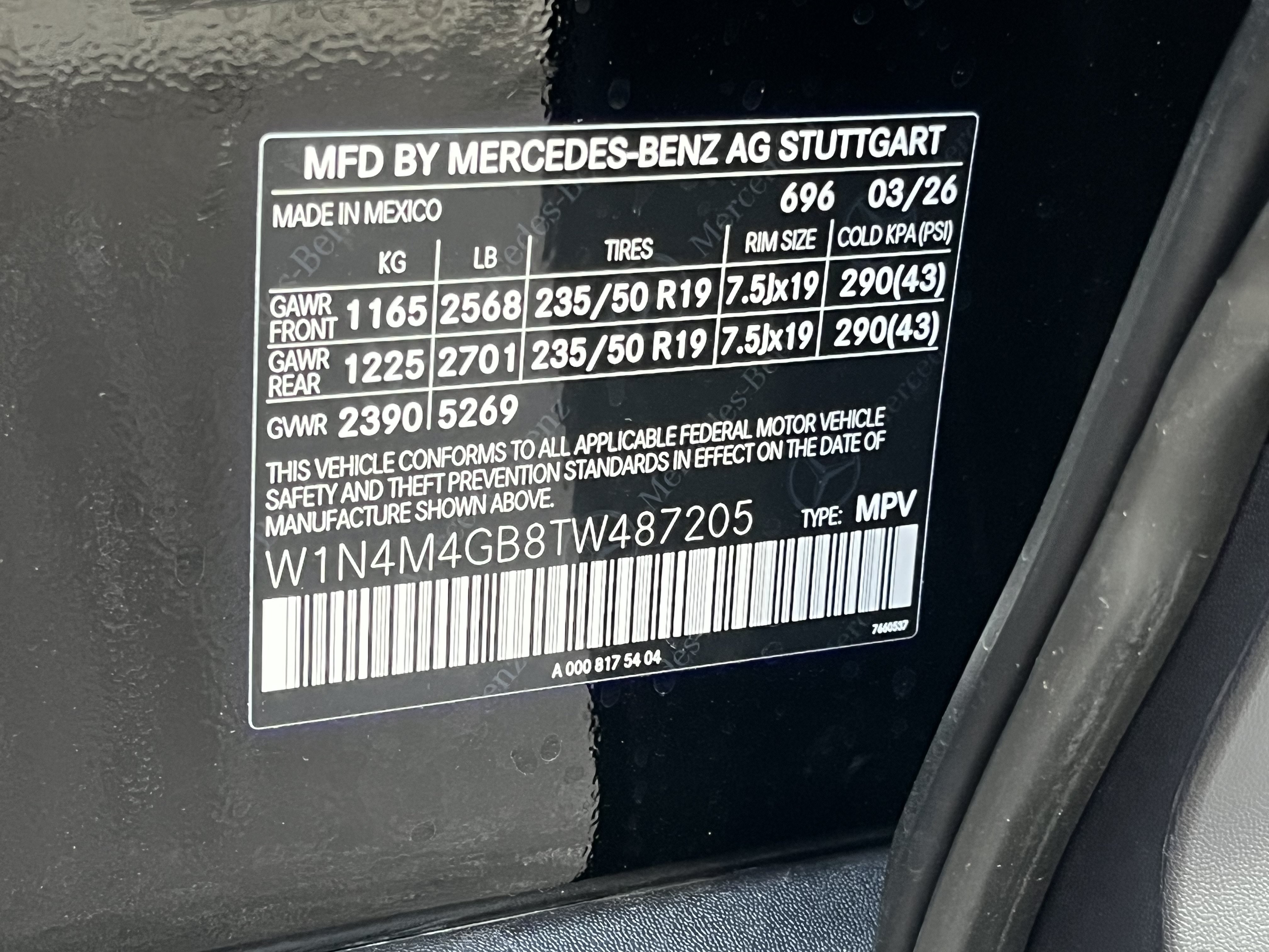 New 2026 Night Black Mercedes-Benz GLB 250 image 29