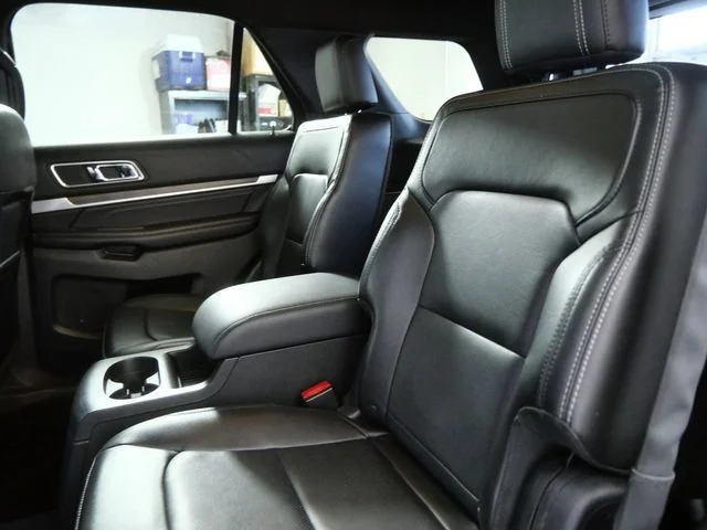Used 2017 Silver Ford Limited image 15