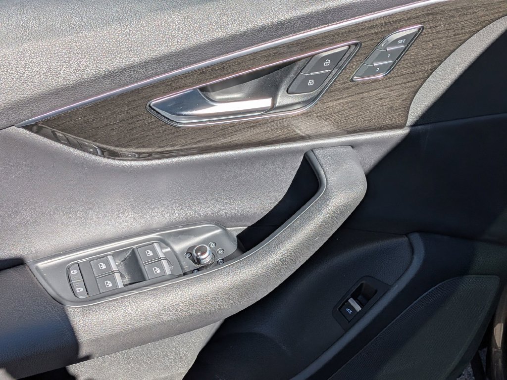 Used 2023  Audi 45 Premium image 14