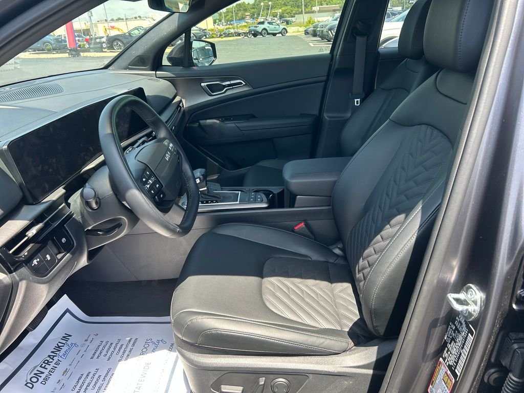 Used 2026 Black Kia X-Line image 13