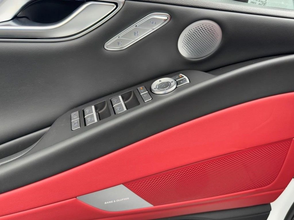 2026 GENESIS G80 Sport Prestige - Photo 10