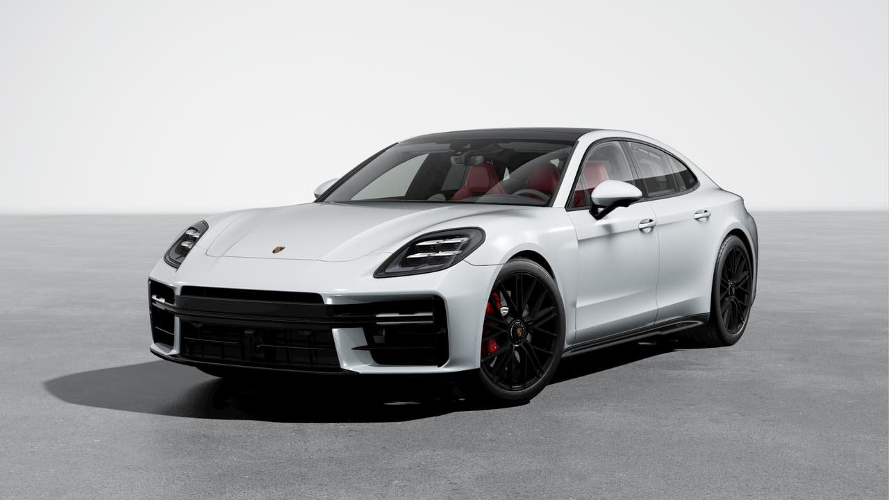New Porsche Panamera in Glendale | Porsche Arrowhead