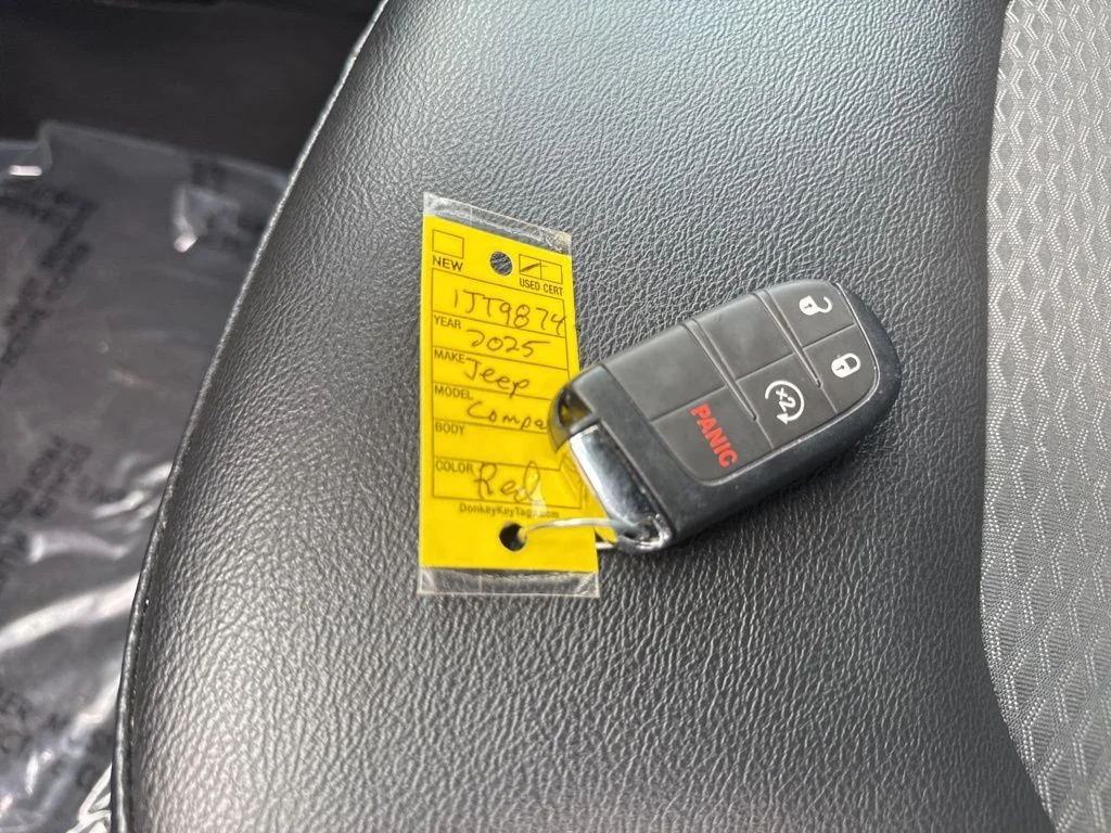 Used 2025 Red Jeep Latitude image 34