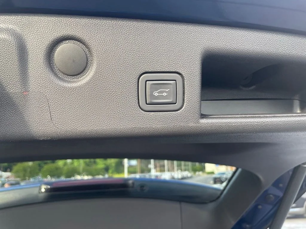 Used 2023 Blue Glow Metallic Chevrolet LT image 18