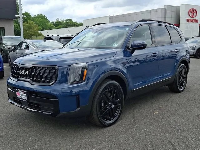 Used 2024 Blue Kia EX X-Line image 4