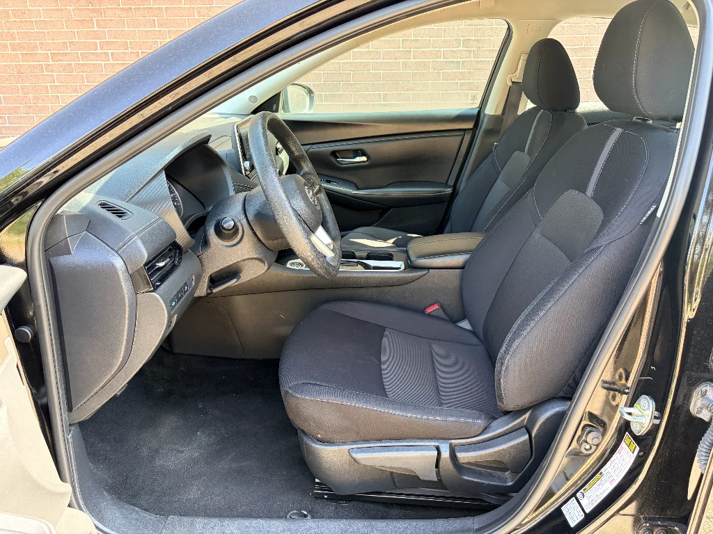 Used 2023 Super Black Nissan SV image 11